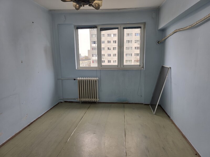 Jean Steriadi, 5 minute metrou 1 Decembrie 1918, bloc reabilitat